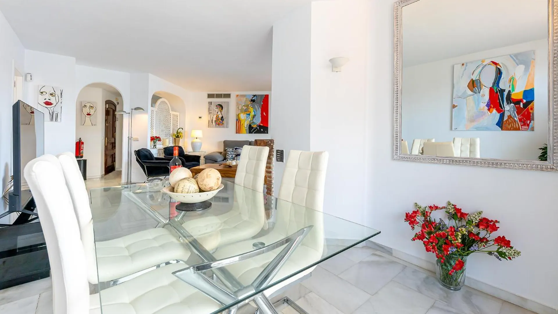 Holiday Rental Apartment Located In Puerto Marina With Sea Views, First Line Of Beach. Benalmádena 0*,