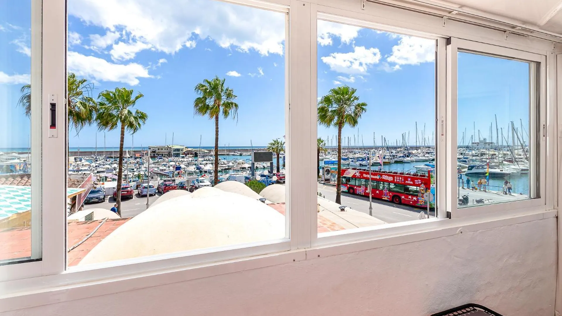 Holiday Rental Apartment Located In Puerto Marina With Sea Views, First Line Of Beach. Benalmádena