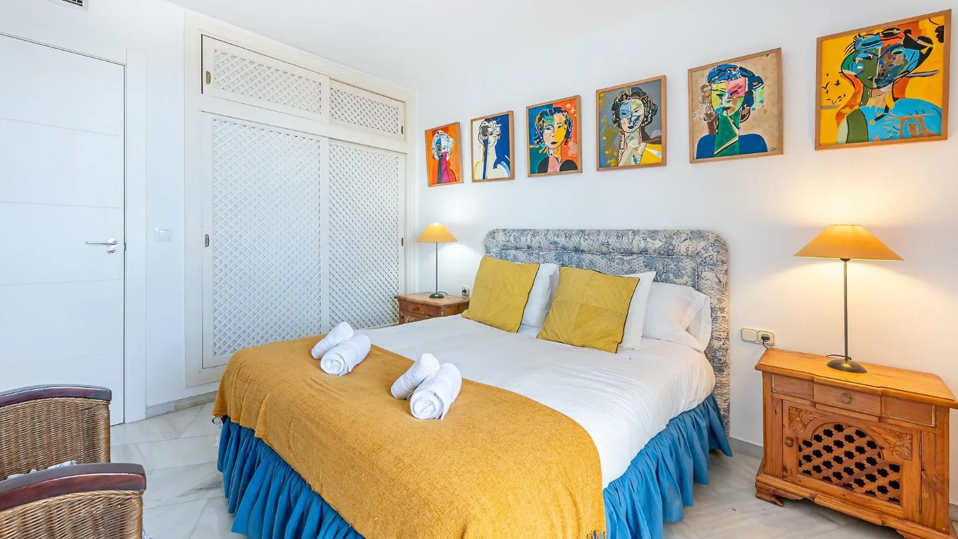 Holiday Rental Apartment Located In Puerto Marina With Sea Views, First Line Of Beach. Benalmádena